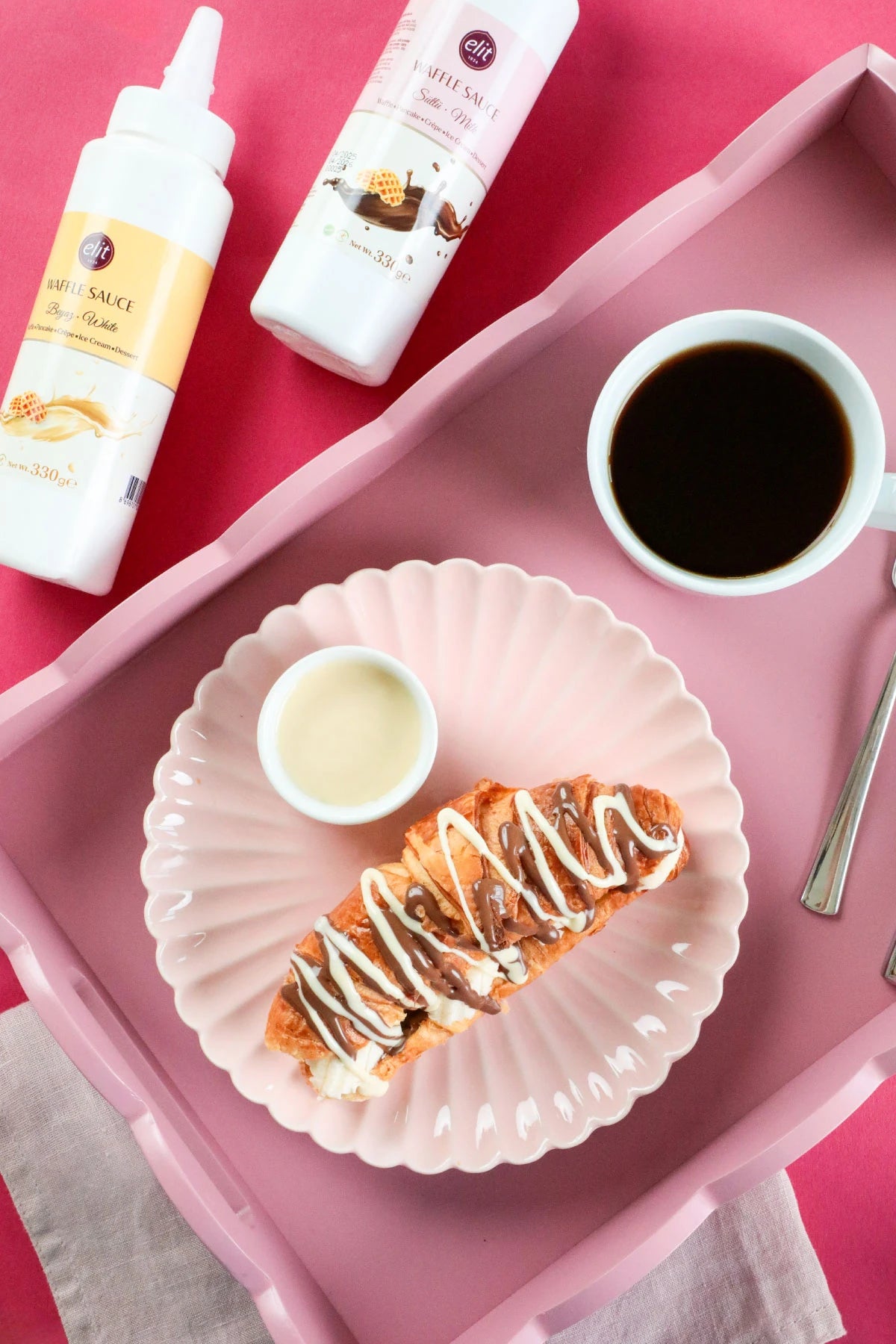 Waffle Crepe Pancake White Chocolate Sauce 11.64 OZ