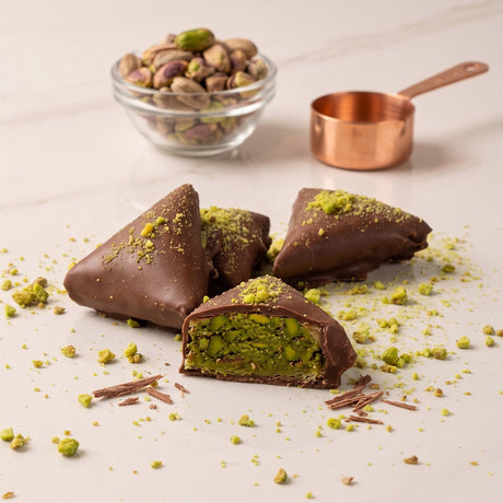 Carians Qatarian Crispy Pistachio Bites – 3.52 oz (100g)