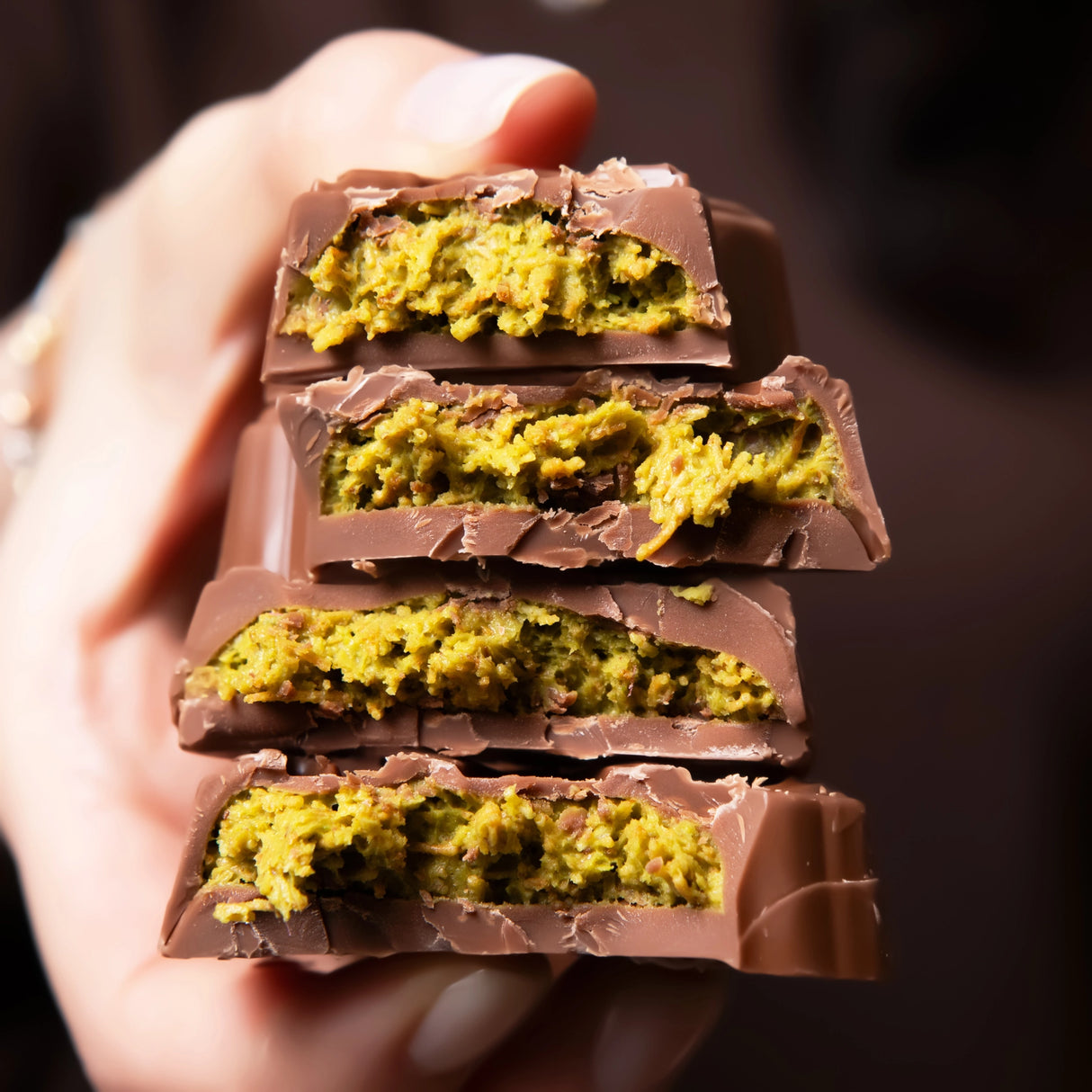 Demochoco Dubai Chocolate Bar, Viral Stranger Things