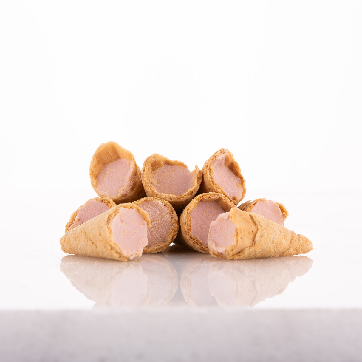 Milky Chocolate Strawberry Mini Cones  - 12 Packs in 1 Colli