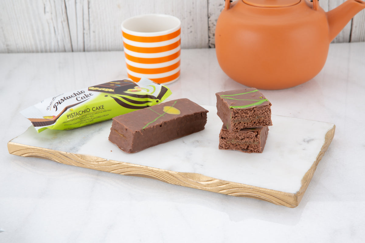 Viral Dubai Pistachio Pie Cake with Milky Chocolate - 24 Piece